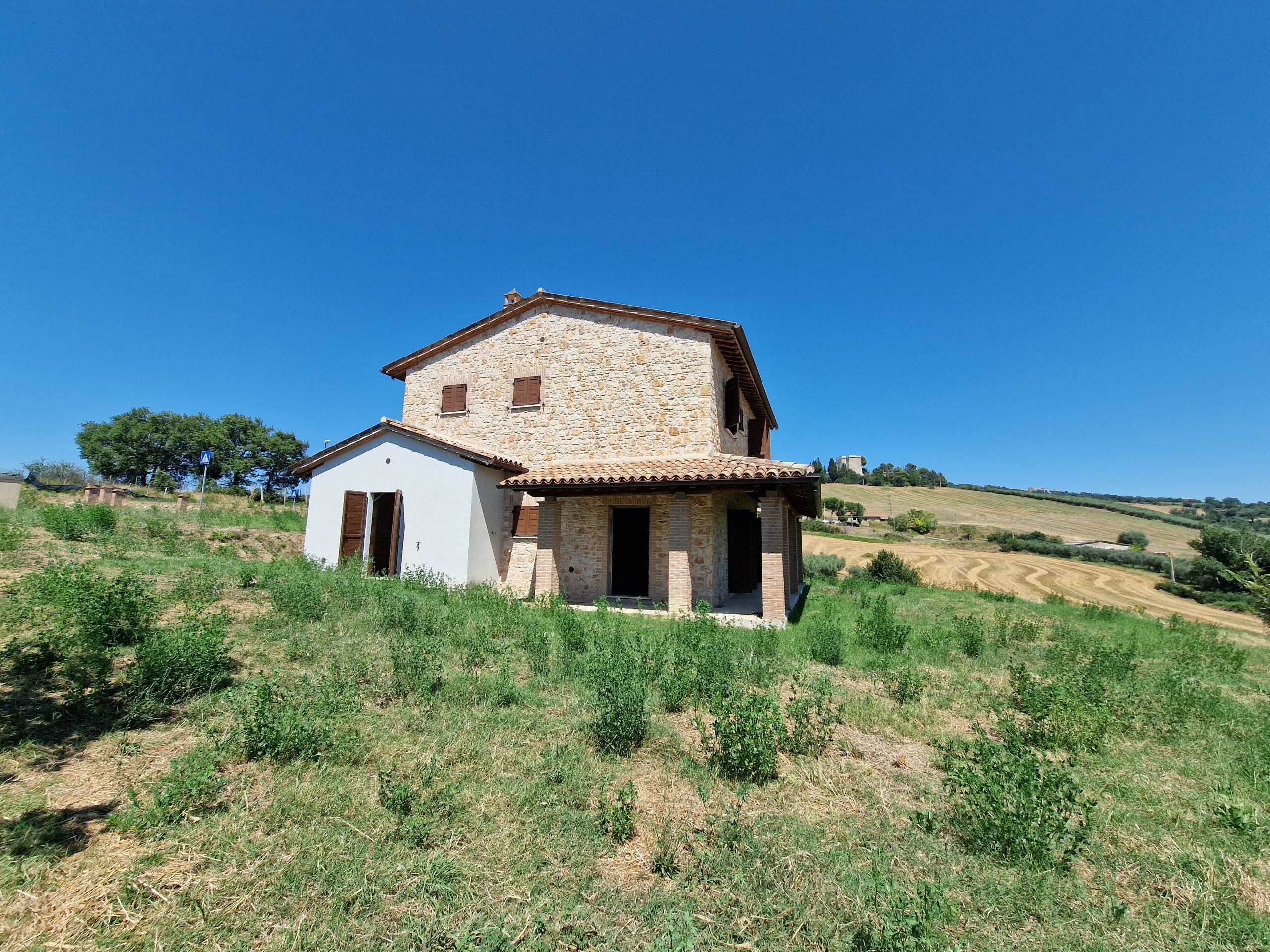 Casa indipendente con giardino in frontignano, Todi