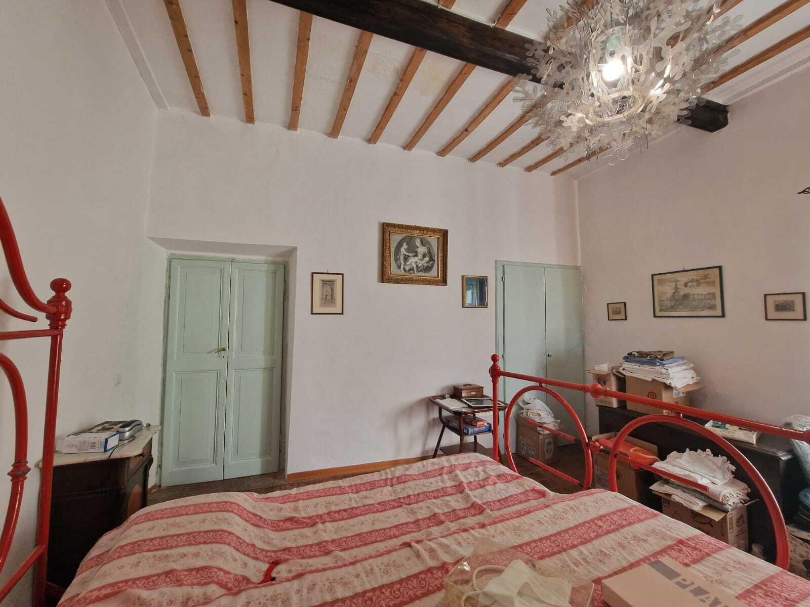 Casa indipendente con giardino in centro storico, Amelia