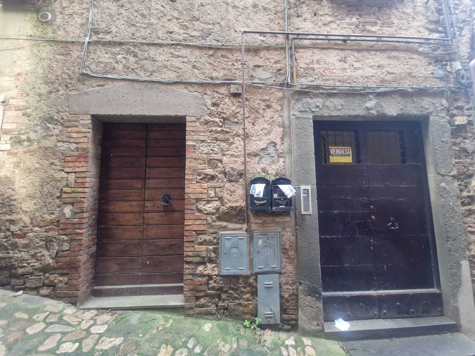 Quadrilocale da ristrutturare in san fortunato 24, Todi