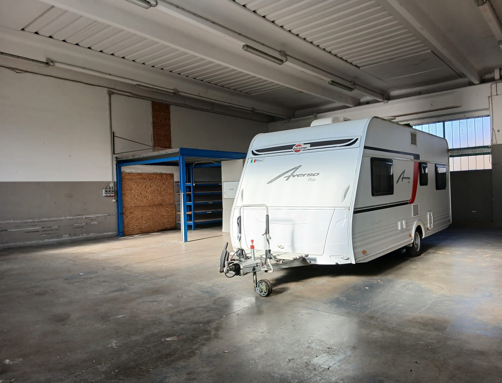 Capannone in vendita a Terni