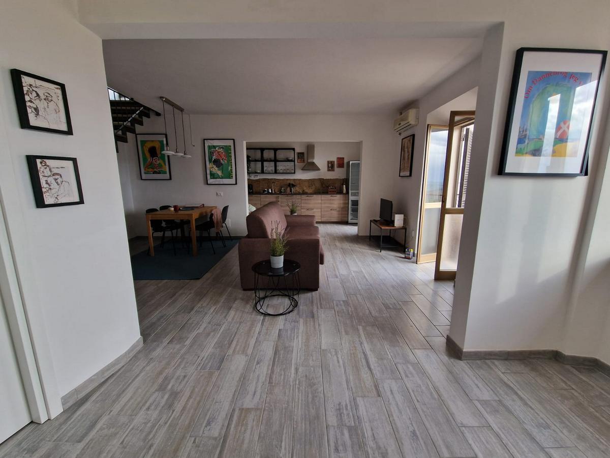 Quadrilocale con terrazzo in via delle scuole 6, Lugnano in Teverina