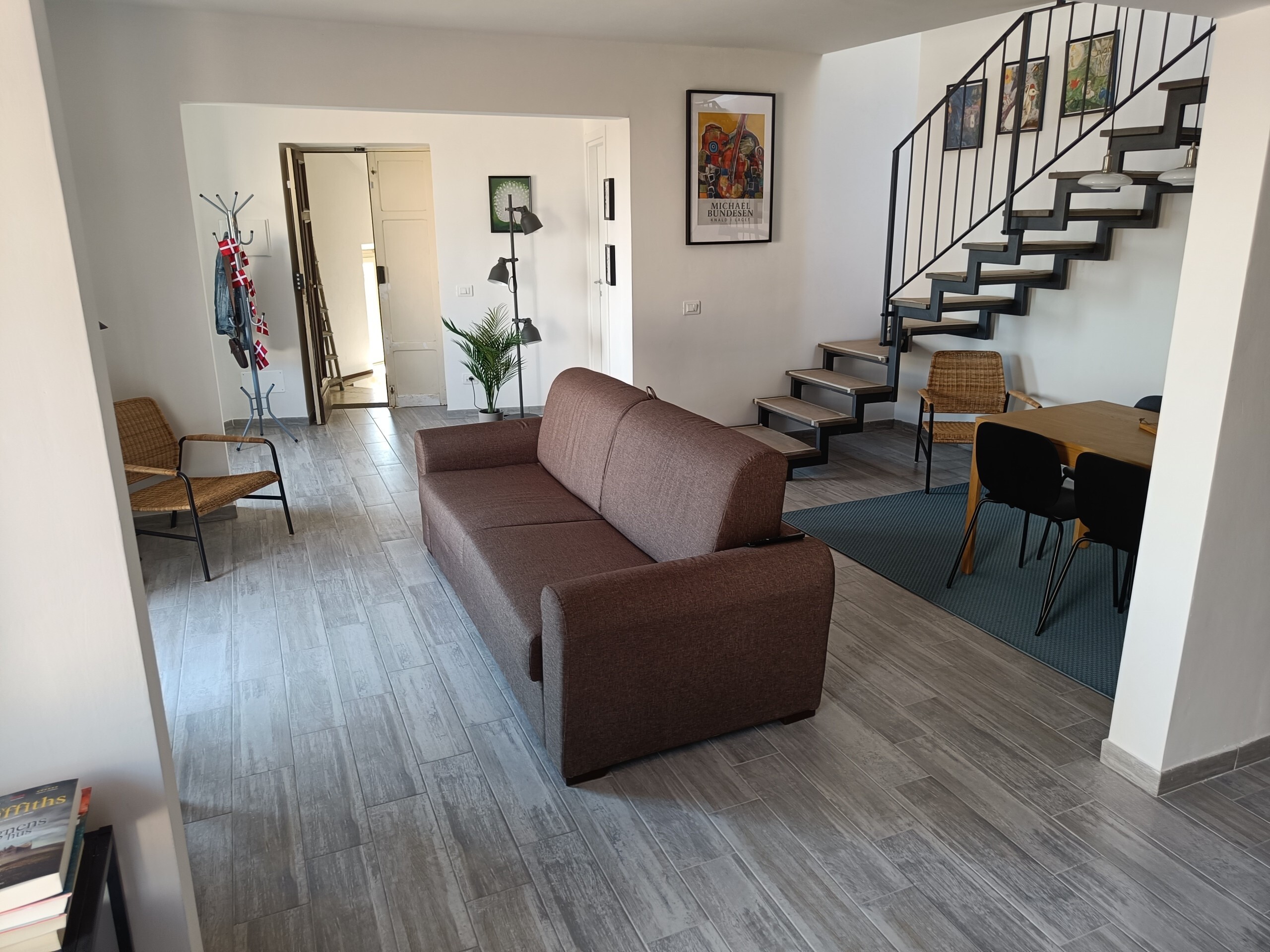 Quadrilocale con terrazzo in via delle scuole 6, Lugnano in Teverina