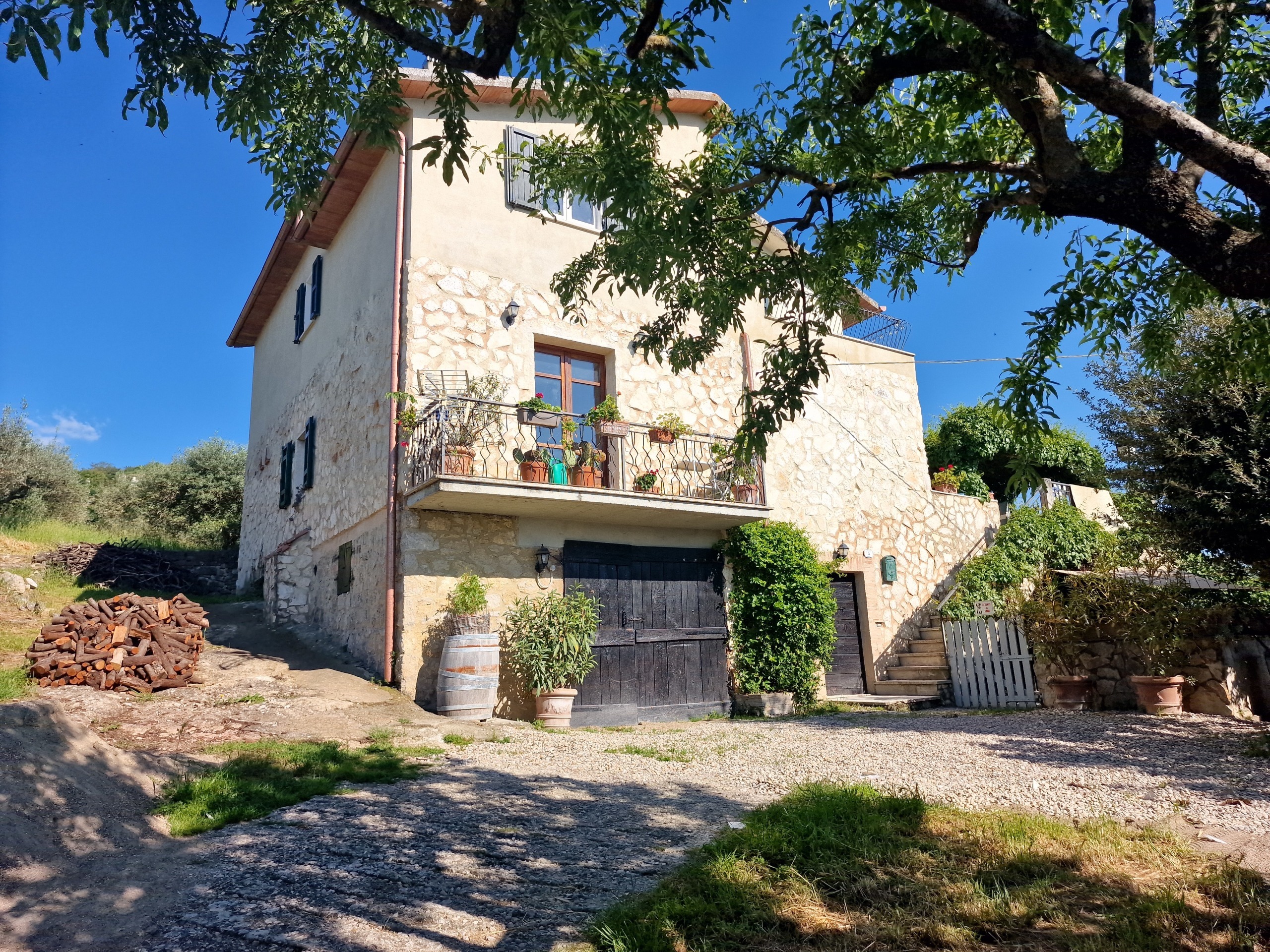 Casa indipendente con giardino in sp34, Montecchio