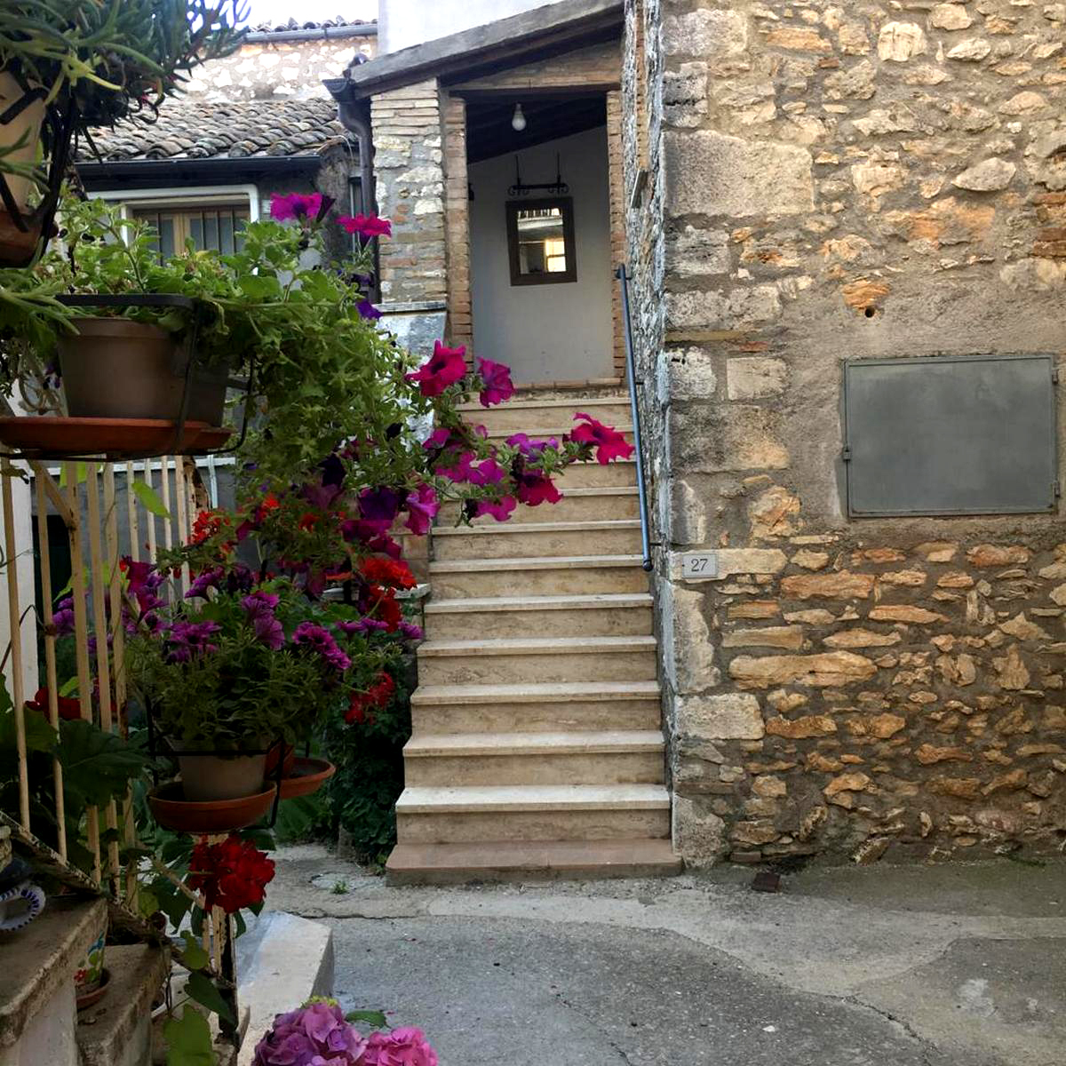 Casa indipendente con giardino in via delle case 1, Guardea