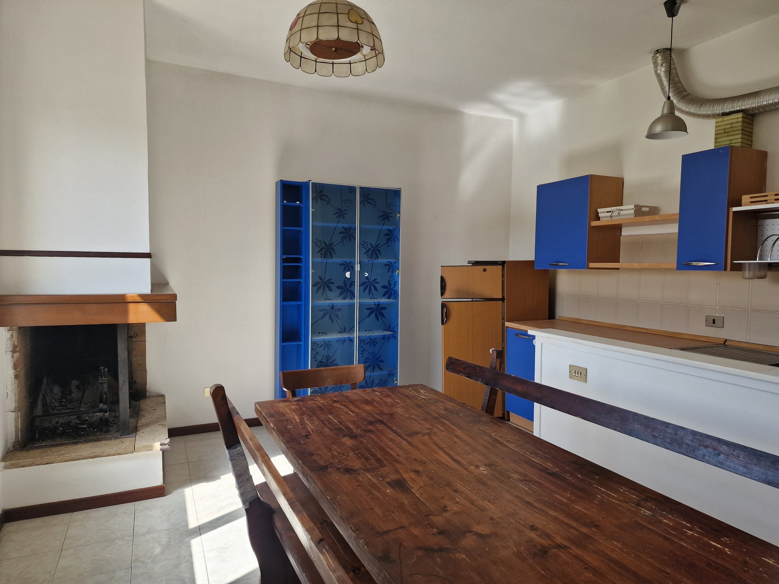 Casa indipendente con giardino in via pianetta, Narni