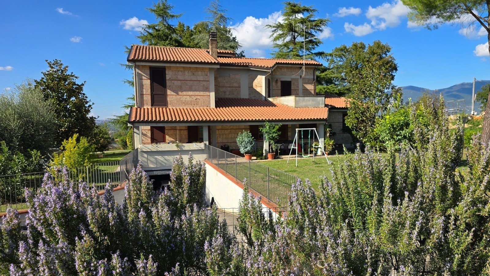 Casa indipendente con giardino in via del convento 127, Terni