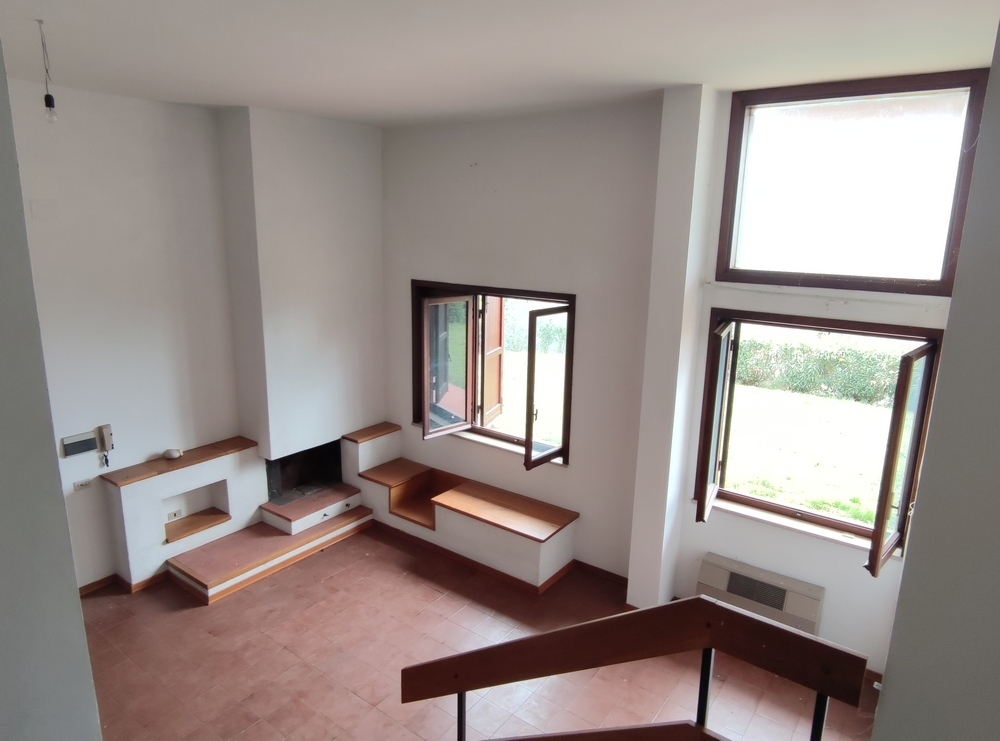 Casa indipendente con giardino in via del convento 96, Terni