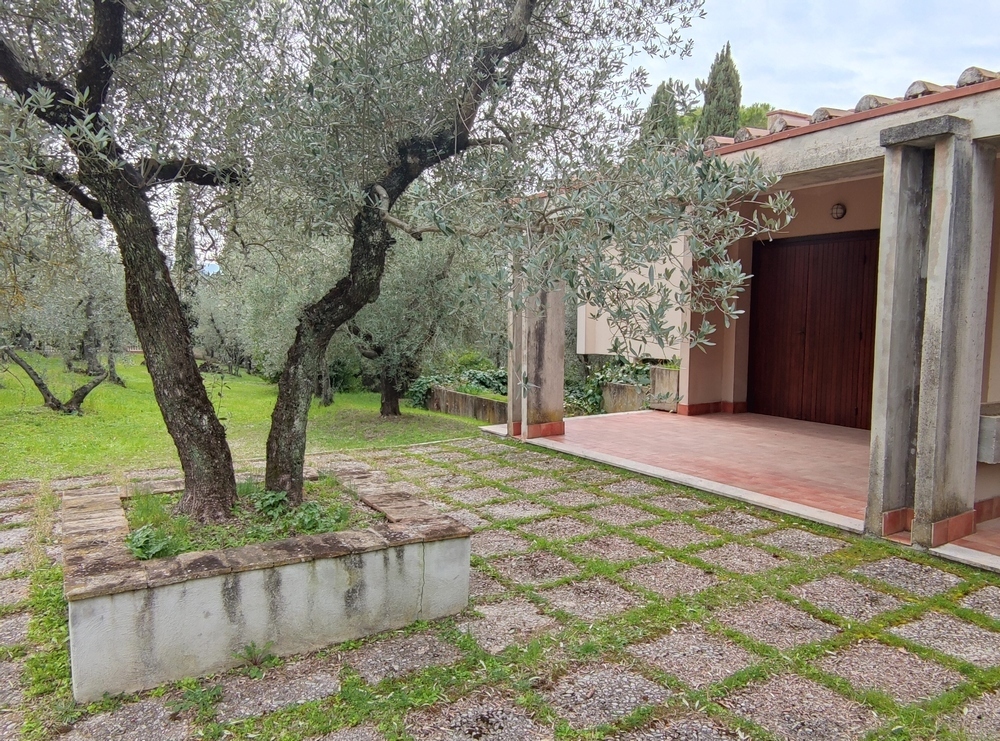 Casa indipendente con giardino in via del convento 96, Terni