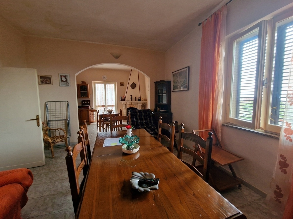 Casa indipendente con giardino in localit� poggio nuovo - casaline 22, Guardea