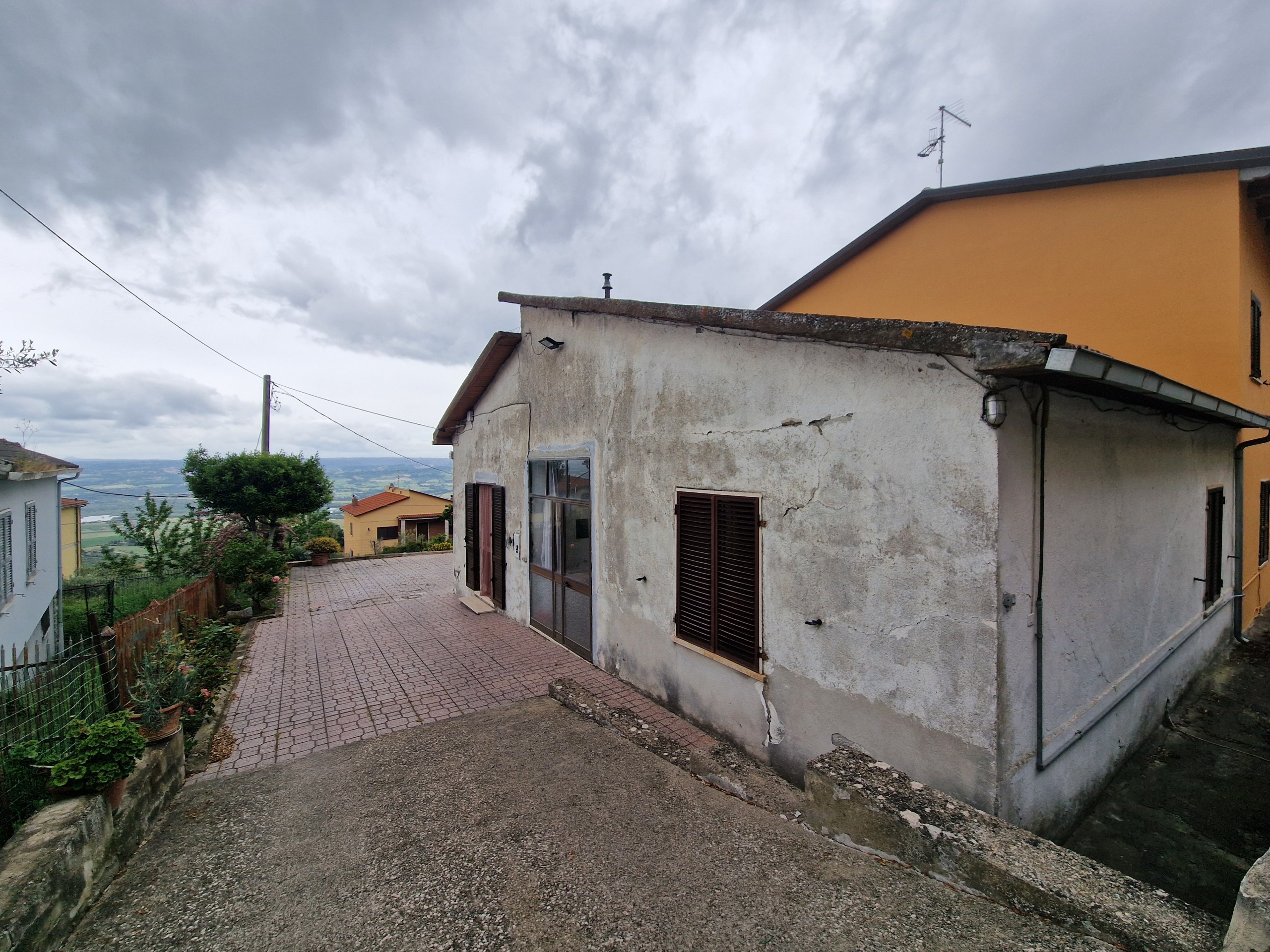Casa indipendente con giardino in localit� poggio nuovo - casaline 22, Guardea