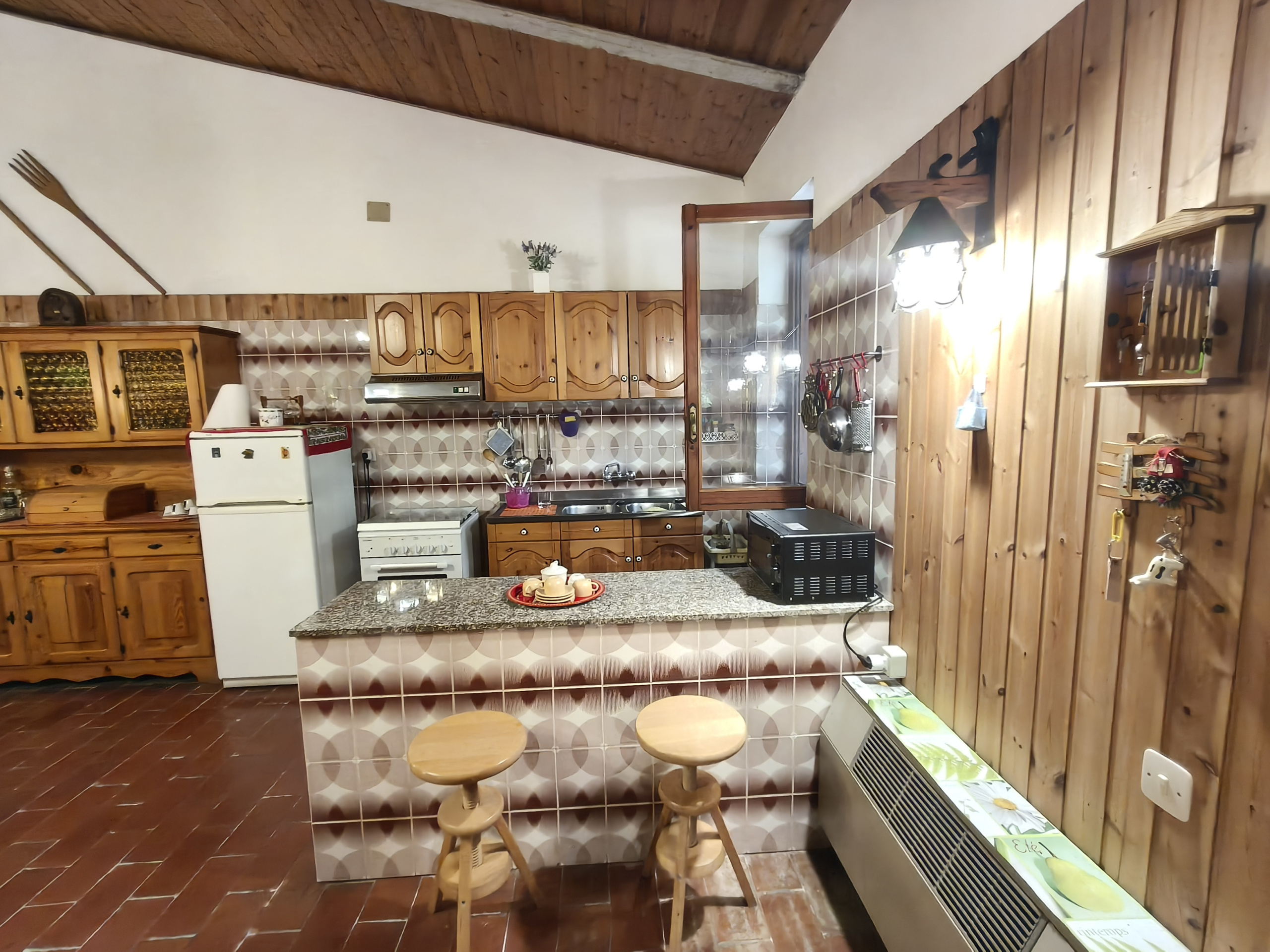 Rustico con giardino in vocabolo vaccano 75, Montecastrilli