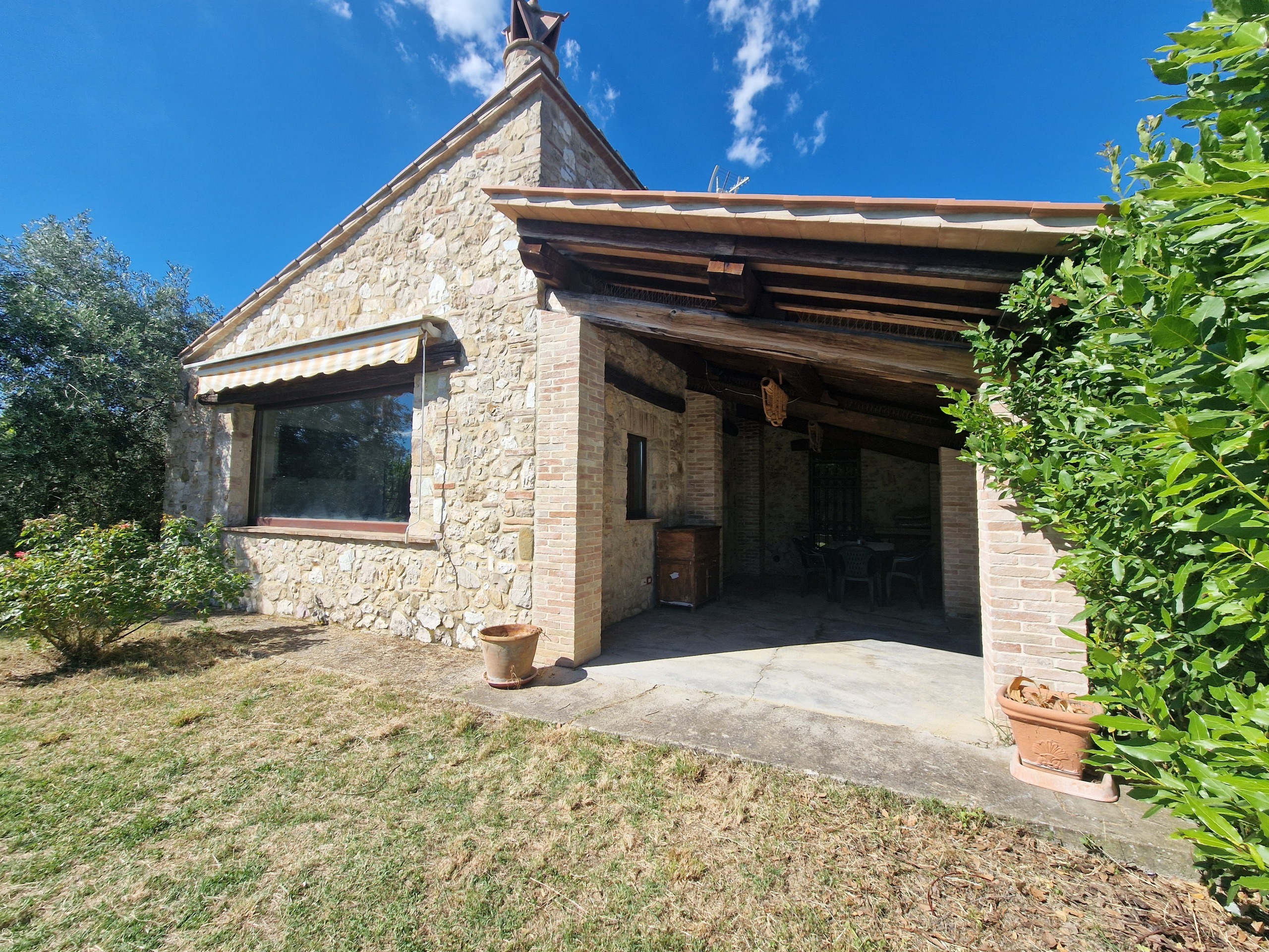 Casa indipendente con giardino in strada zamponare, Amelia