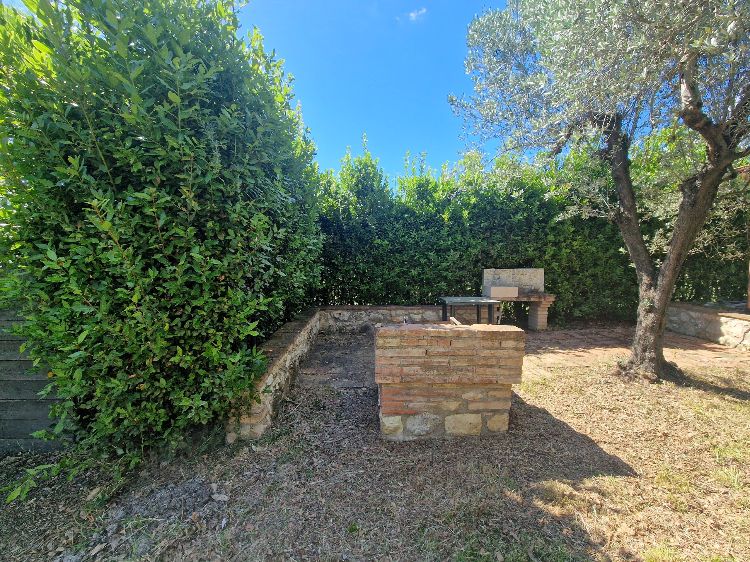Casa indipendente con giardino in strada zamponare, Amelia