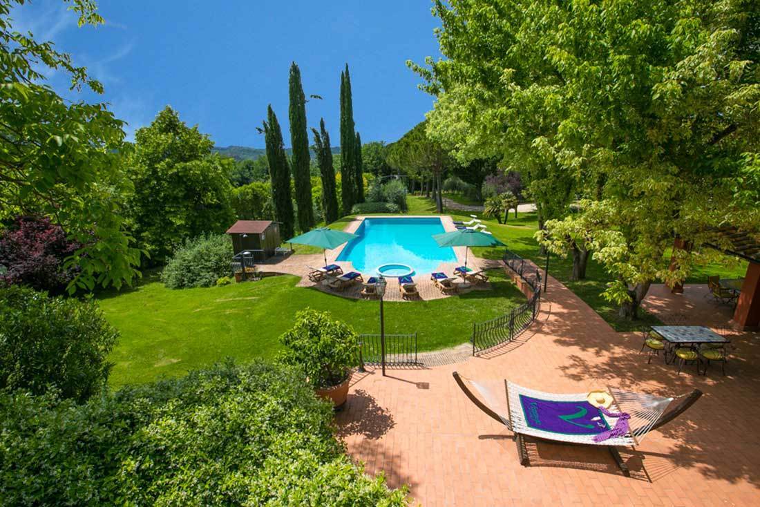 Casa indipendente con giardino in vocabolo petralata, Giove