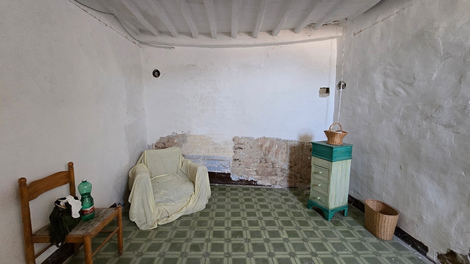 Casa indipendente da ristrutturare in via della chiesa 18, Montecchio
