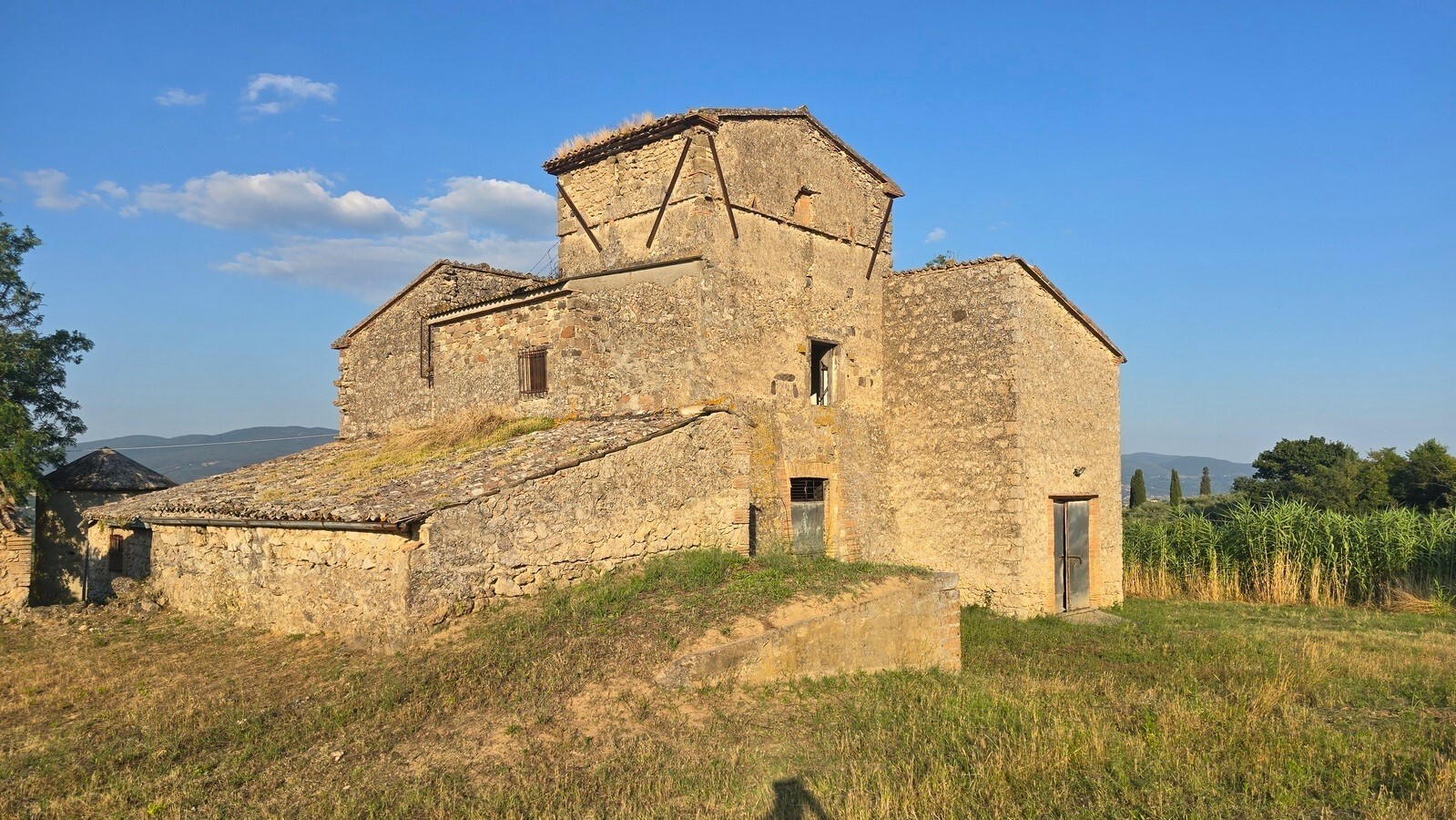Casa indipendente da ristrutturare in localit� tordimonte snc, Orvieto