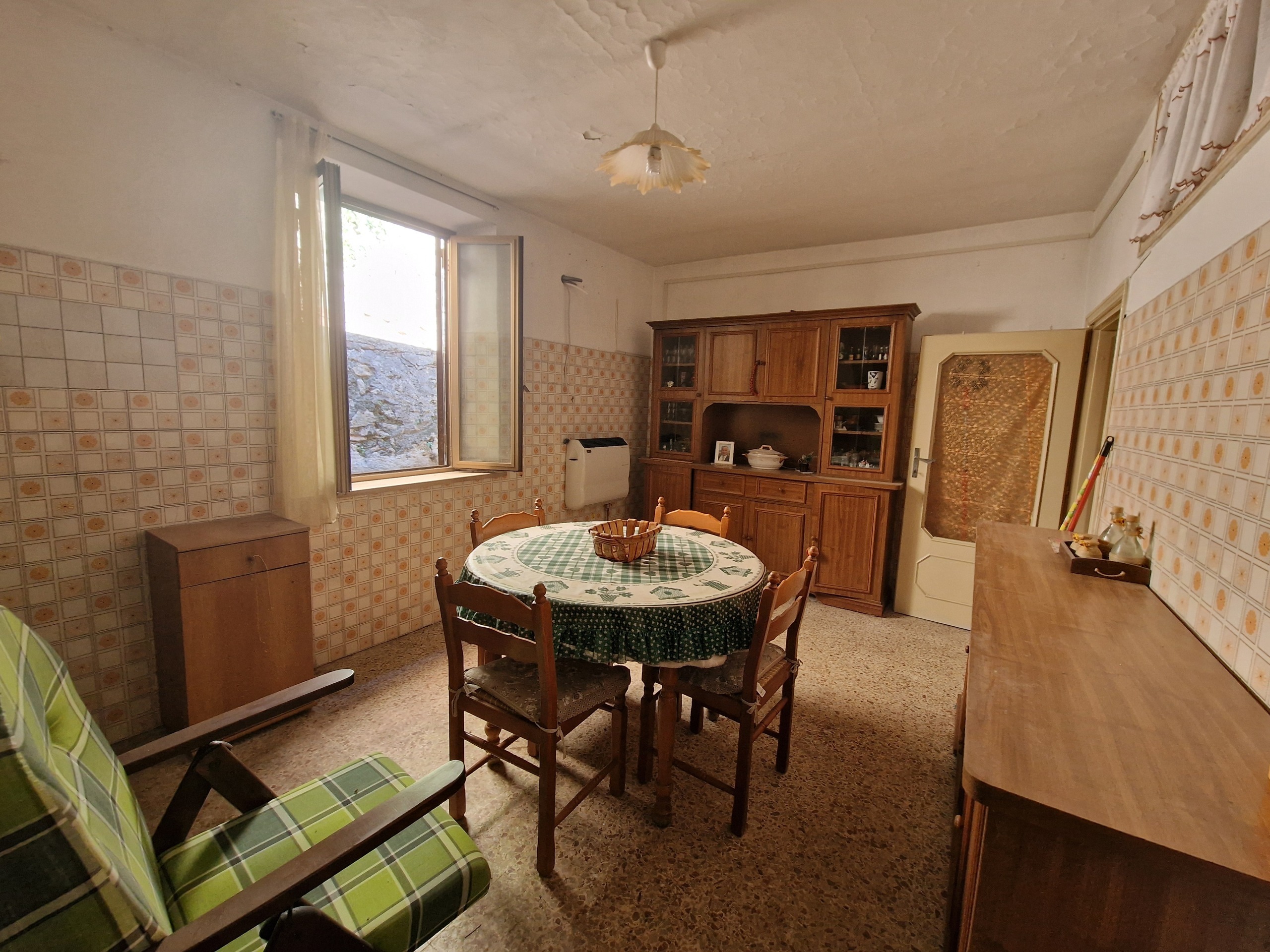 Casa indipendente da ristrutturare in viale della rimembranza 18, Lugnano in Teverina