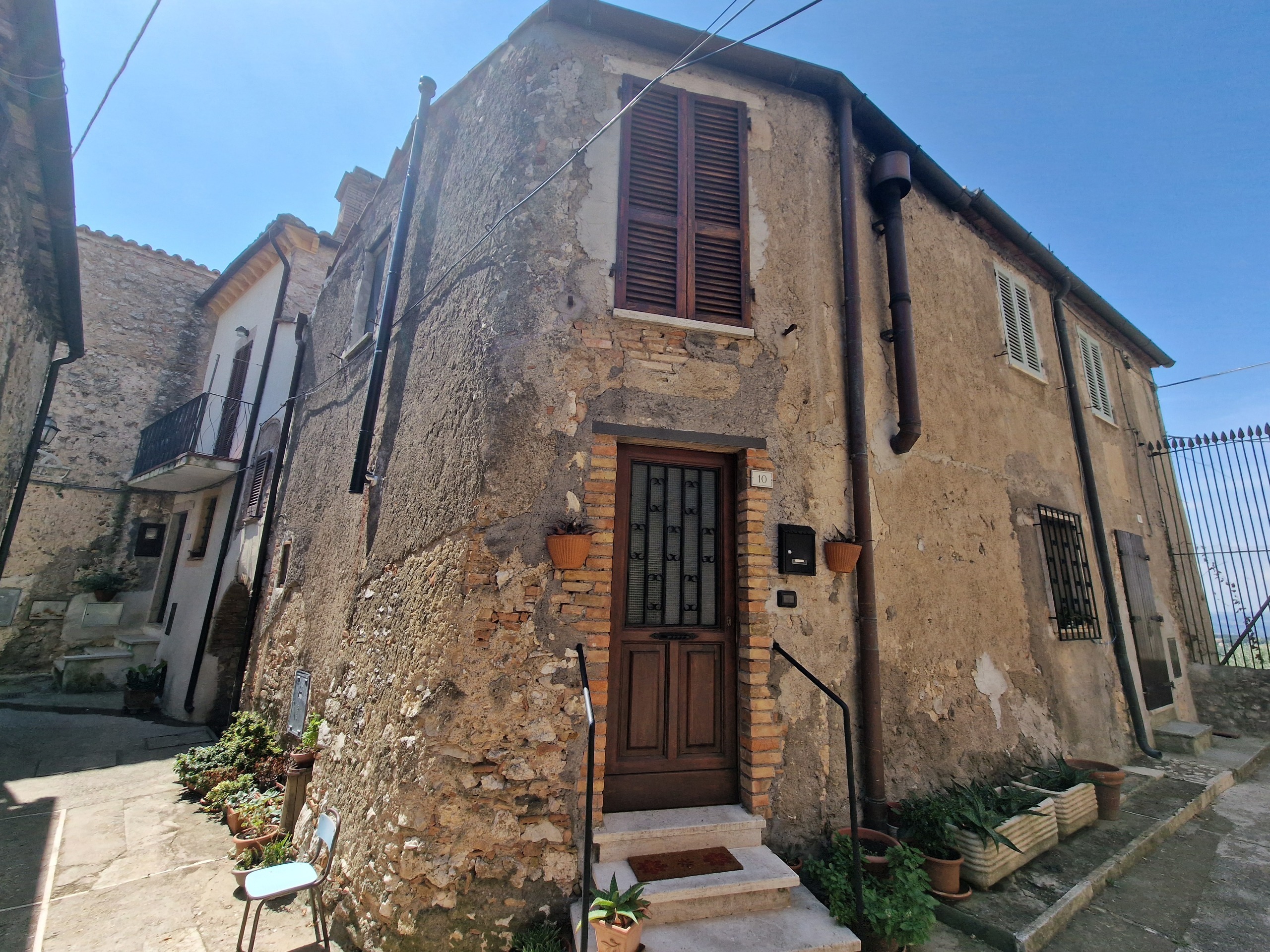 Casa indipendente ristrutturata in vicolo dell'aquila 10, Lugnano in Teverina