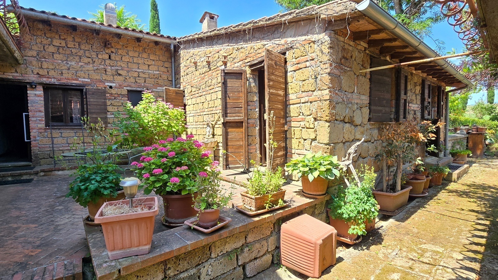 Casa indipendente in vendita in localit� san giorgio 4, Proceno