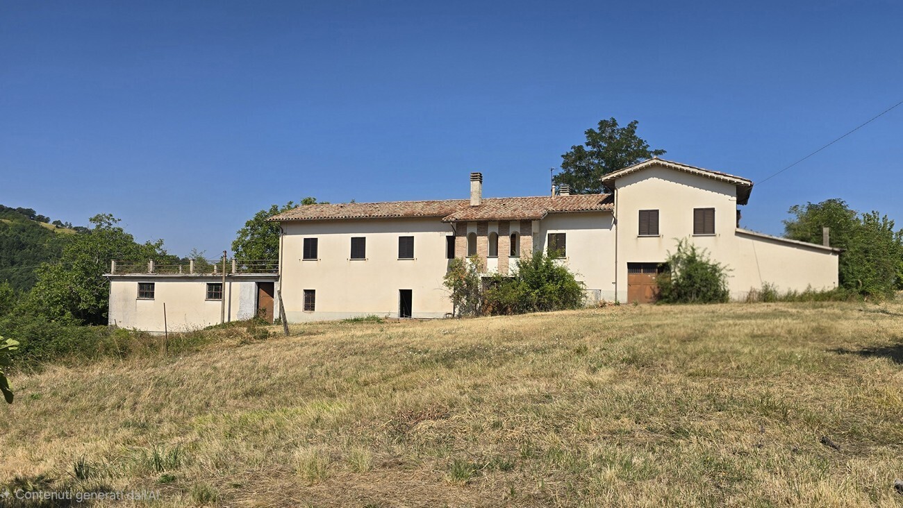 Casa indipendente con terrazzo in morano osteria, Gualdo Tadino