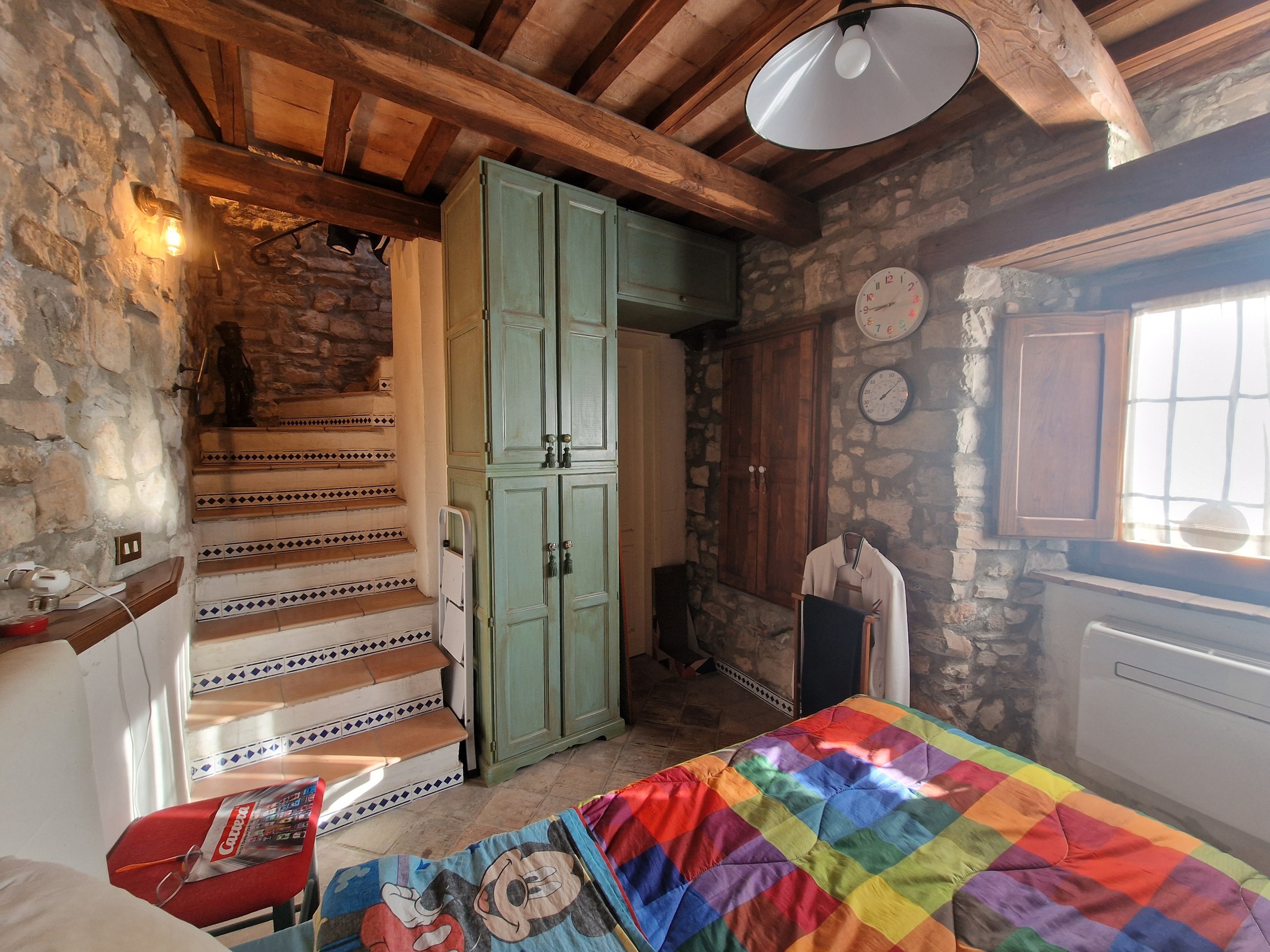 Casa indipendente ristrutturata in via del campanile, Baschi