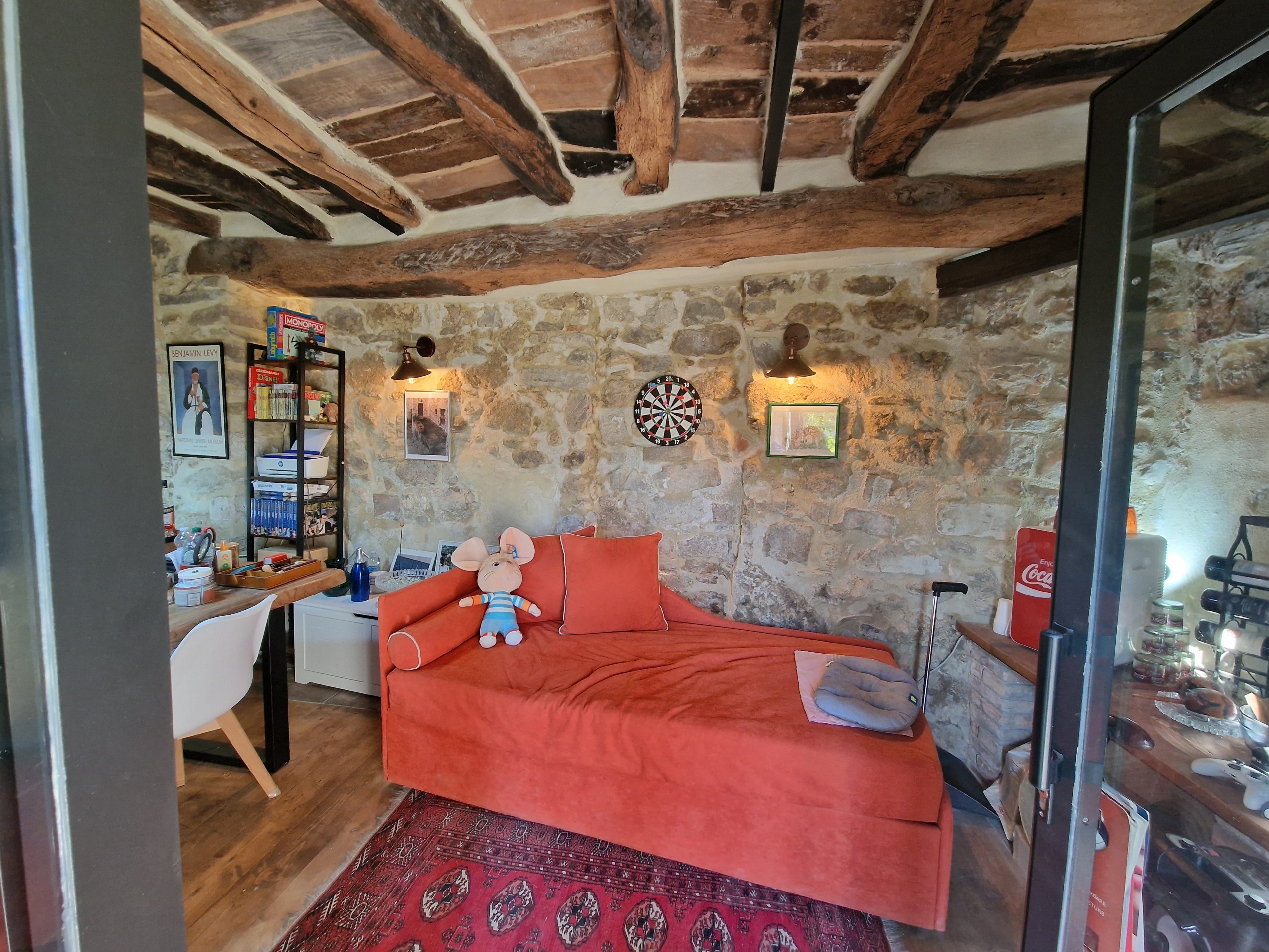 Casa indipendente ristrutturata in via del campanile, Baschi