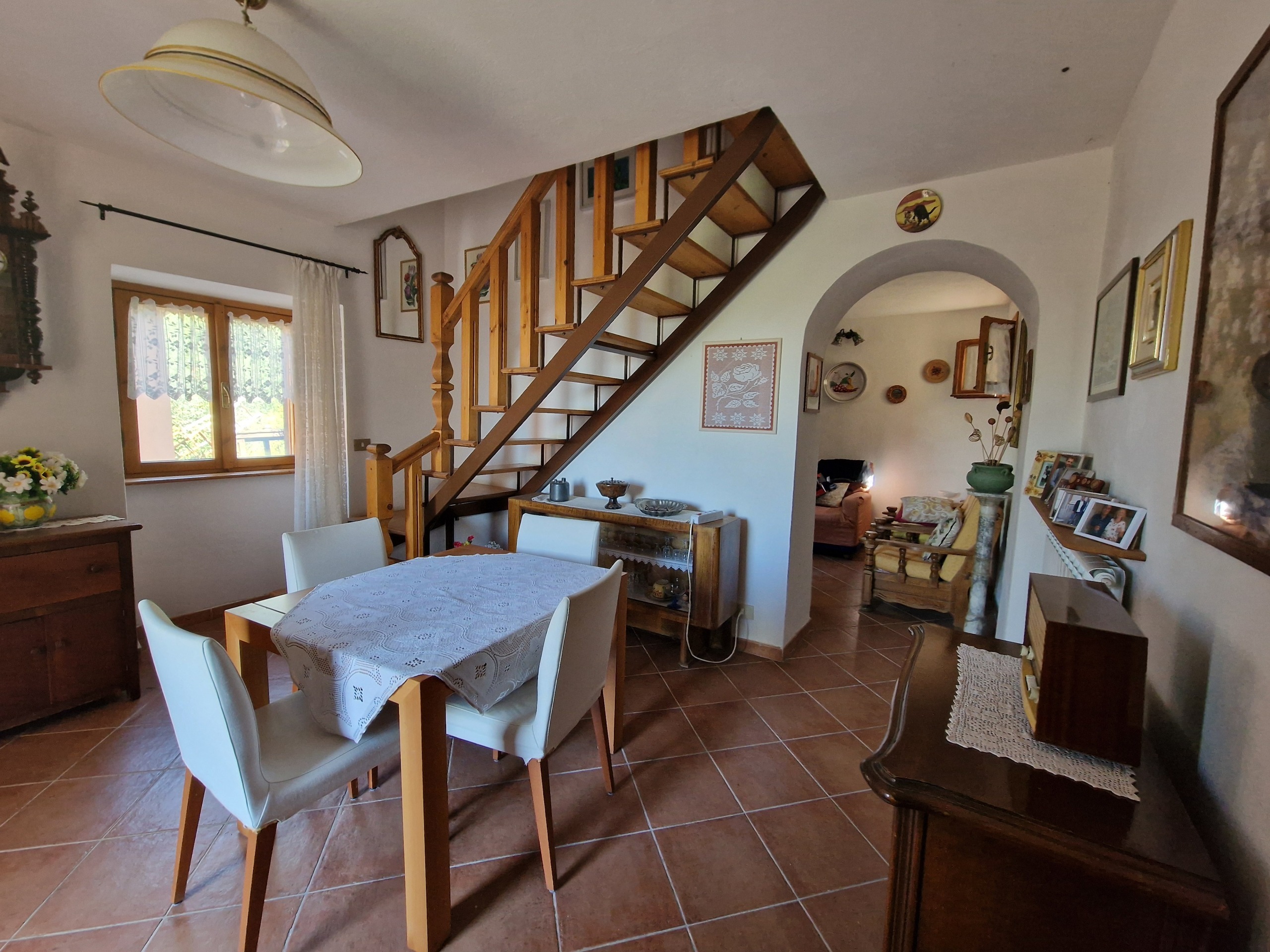 Casa indipendente con giardino in strada di palliccio, Amelia