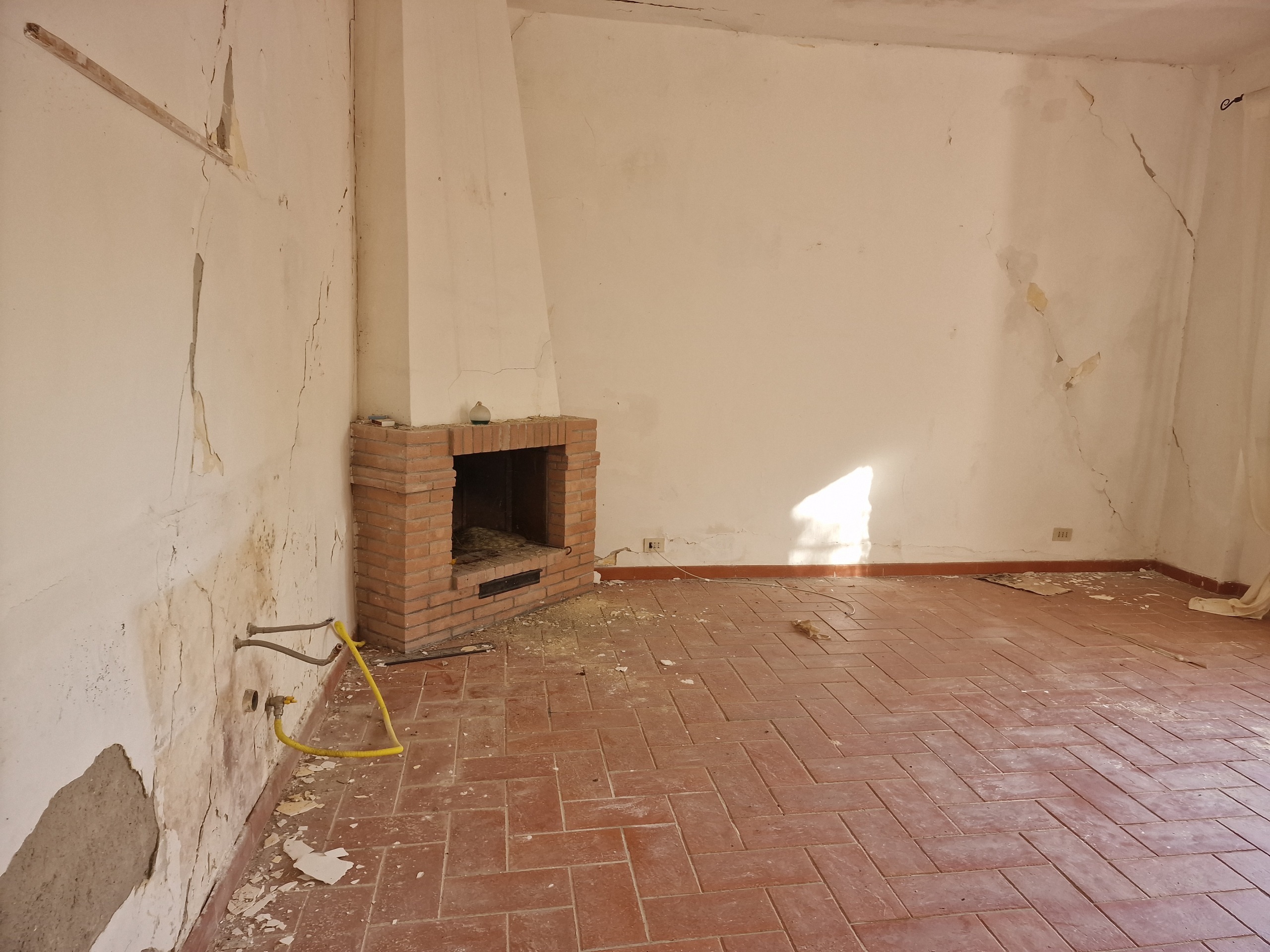 Casa indipendente con giardino in strada di gualdo 28, Narni
