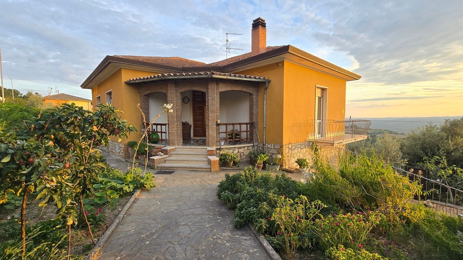 Casa – Montecchio, San Martino
