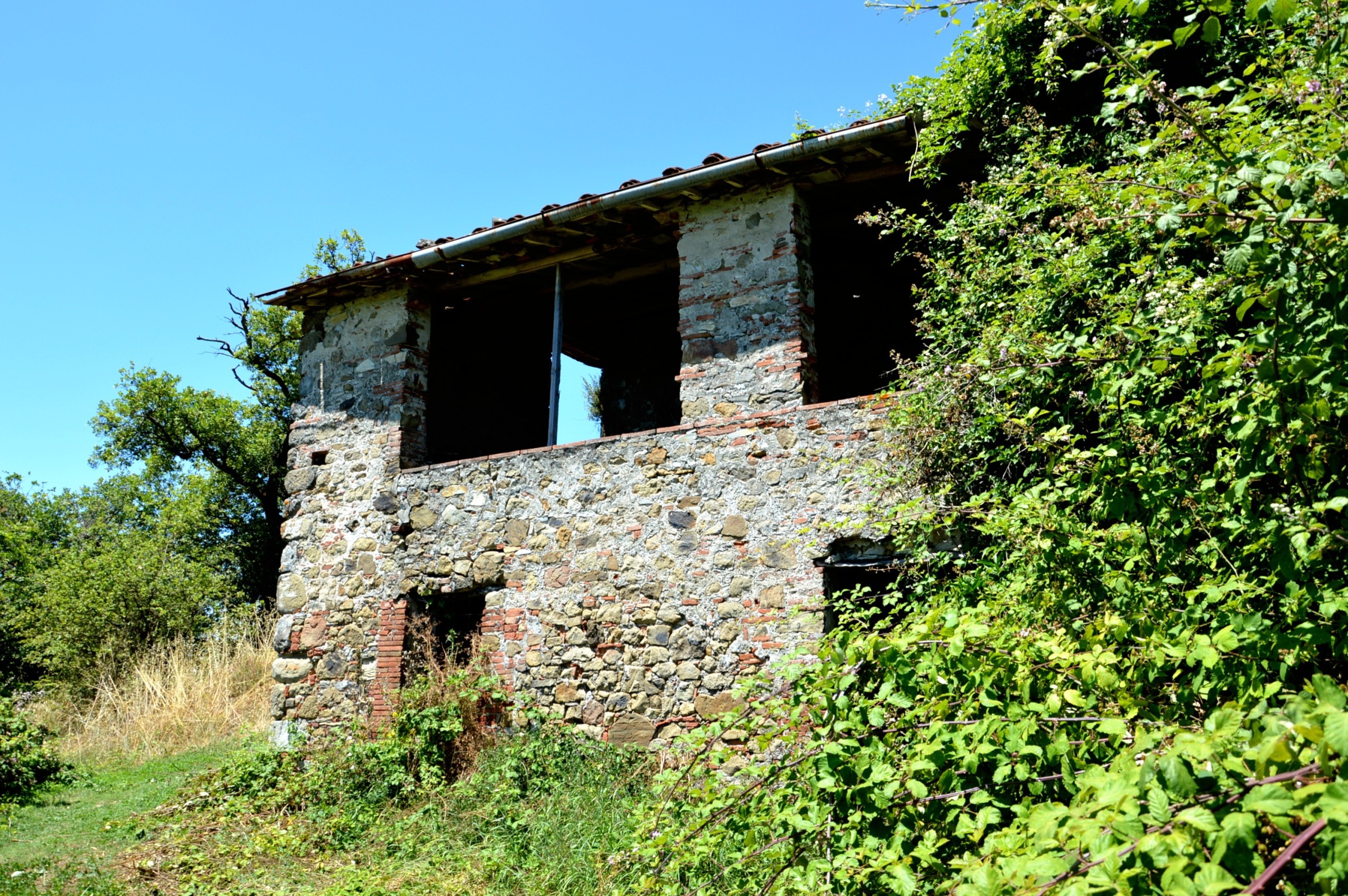 Rustico con giardino in traversa v via della pieve santo stefano, Lucca