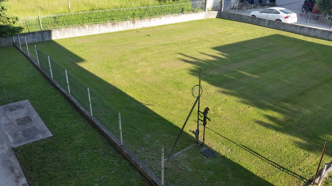 Villa con giardino in via della chiesa diciottesima, Lucca