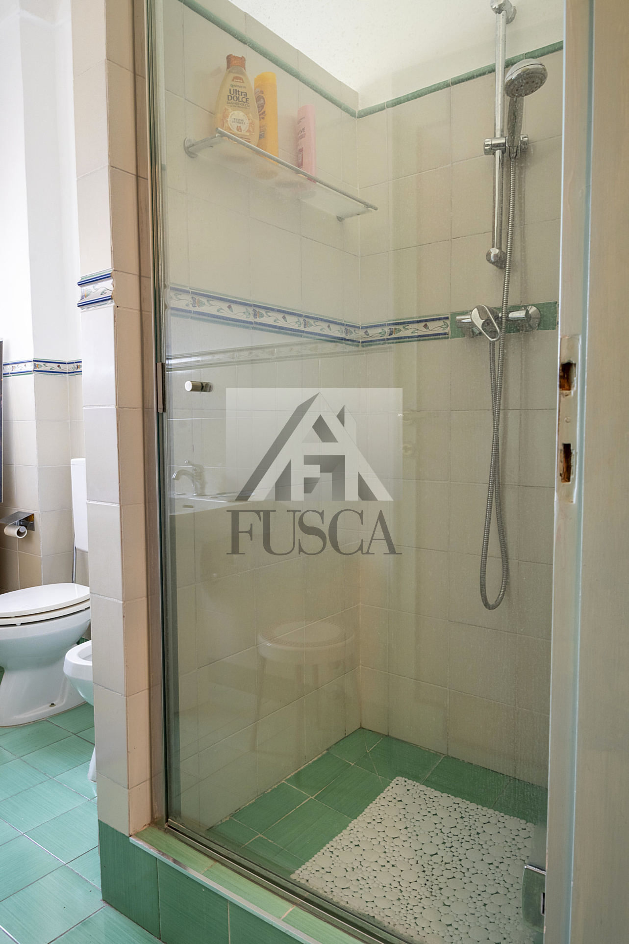 Appartamento con giardino in via gaetano luporini 37, Lucca