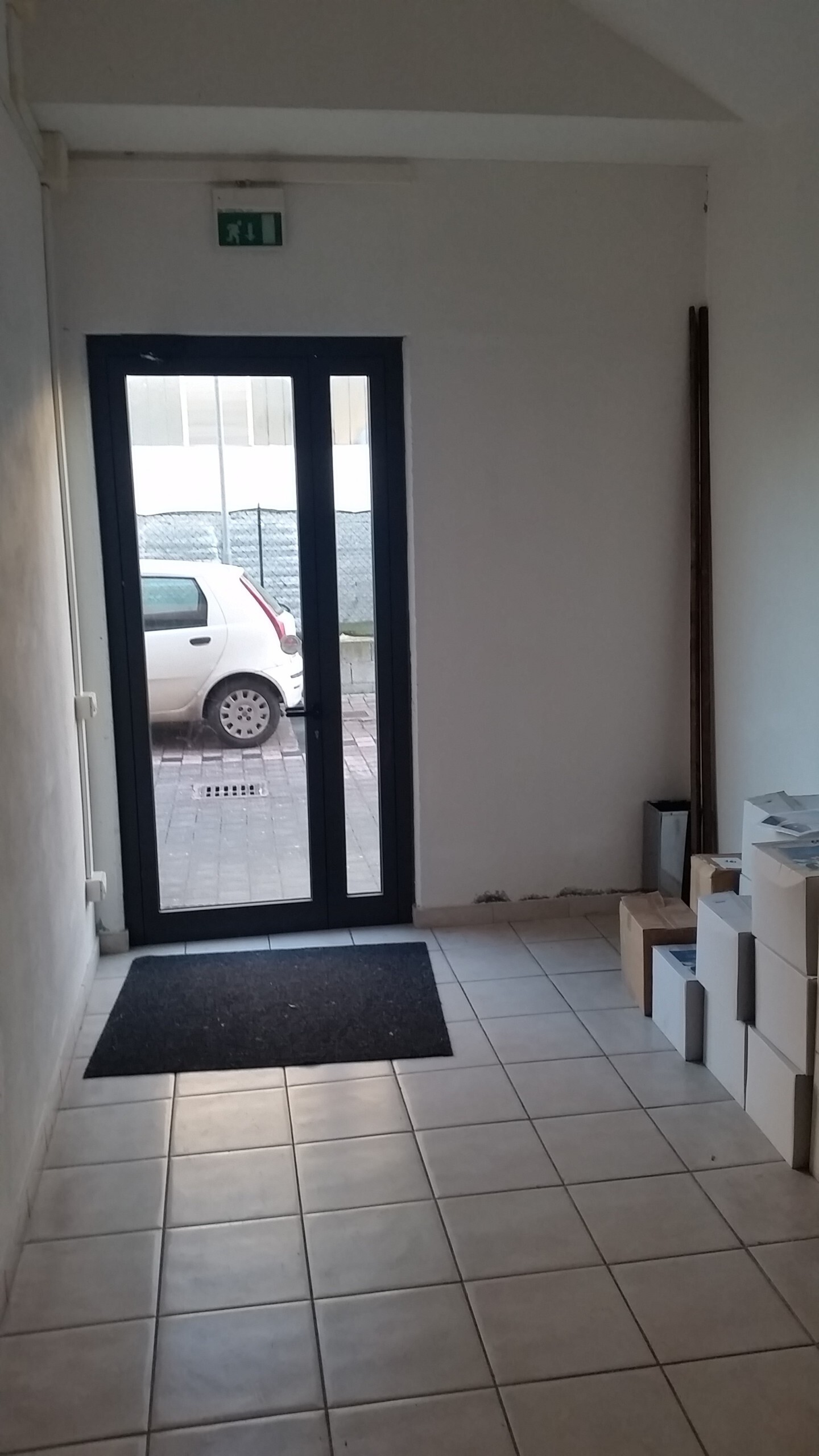 Ufficio in vendita in via de gasperi, Lucca