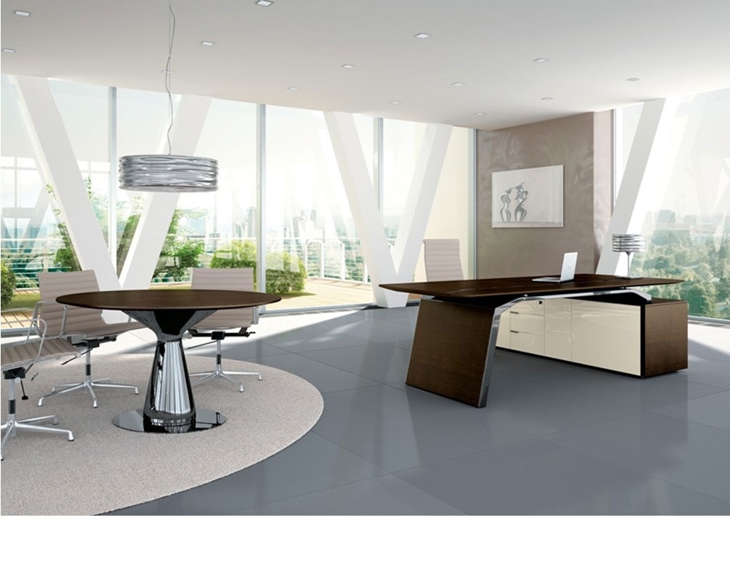 Ufficio ristrutturato in traversa, Lucca