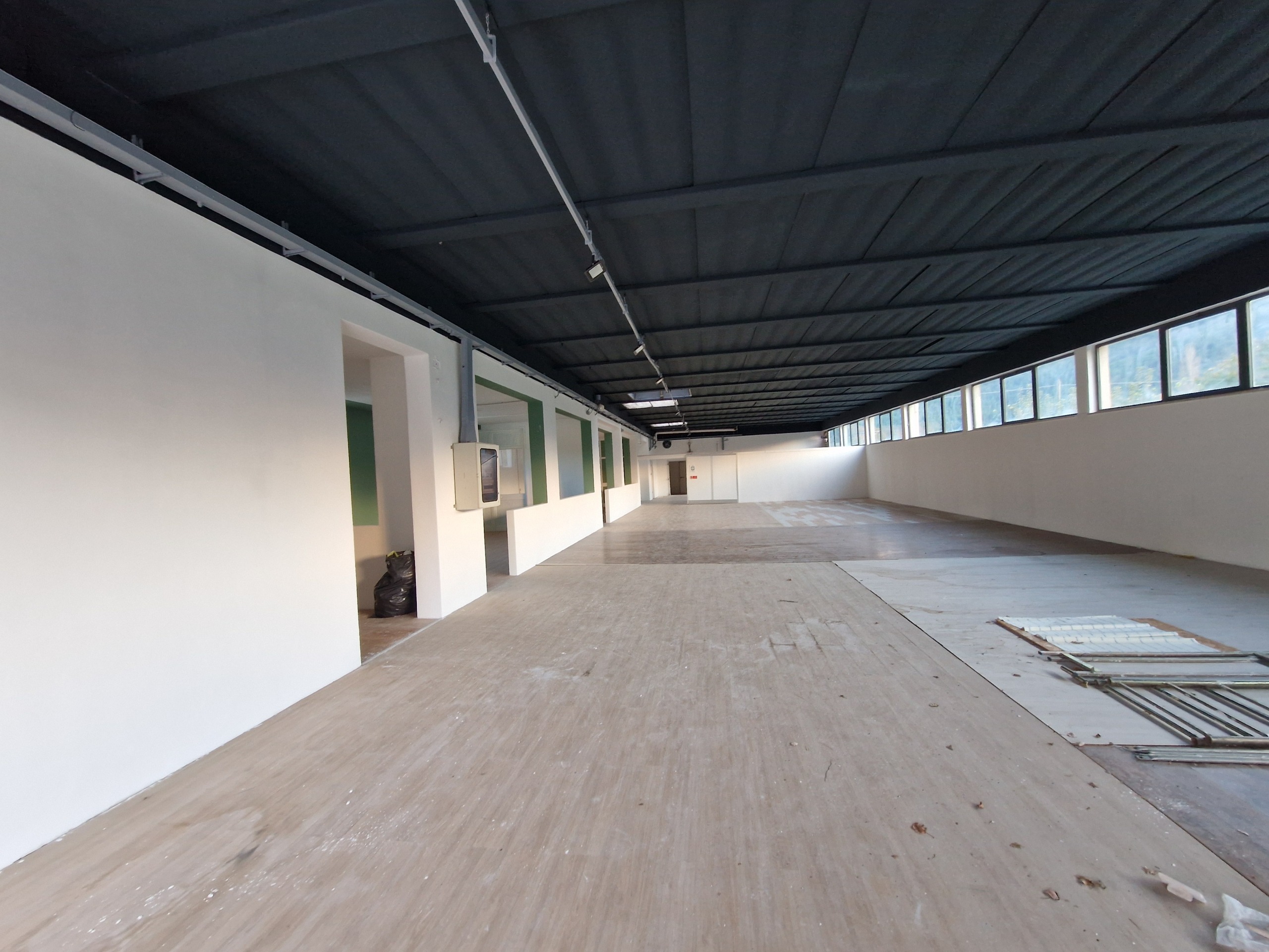 Capannone in affitto in via nuova, Lucca