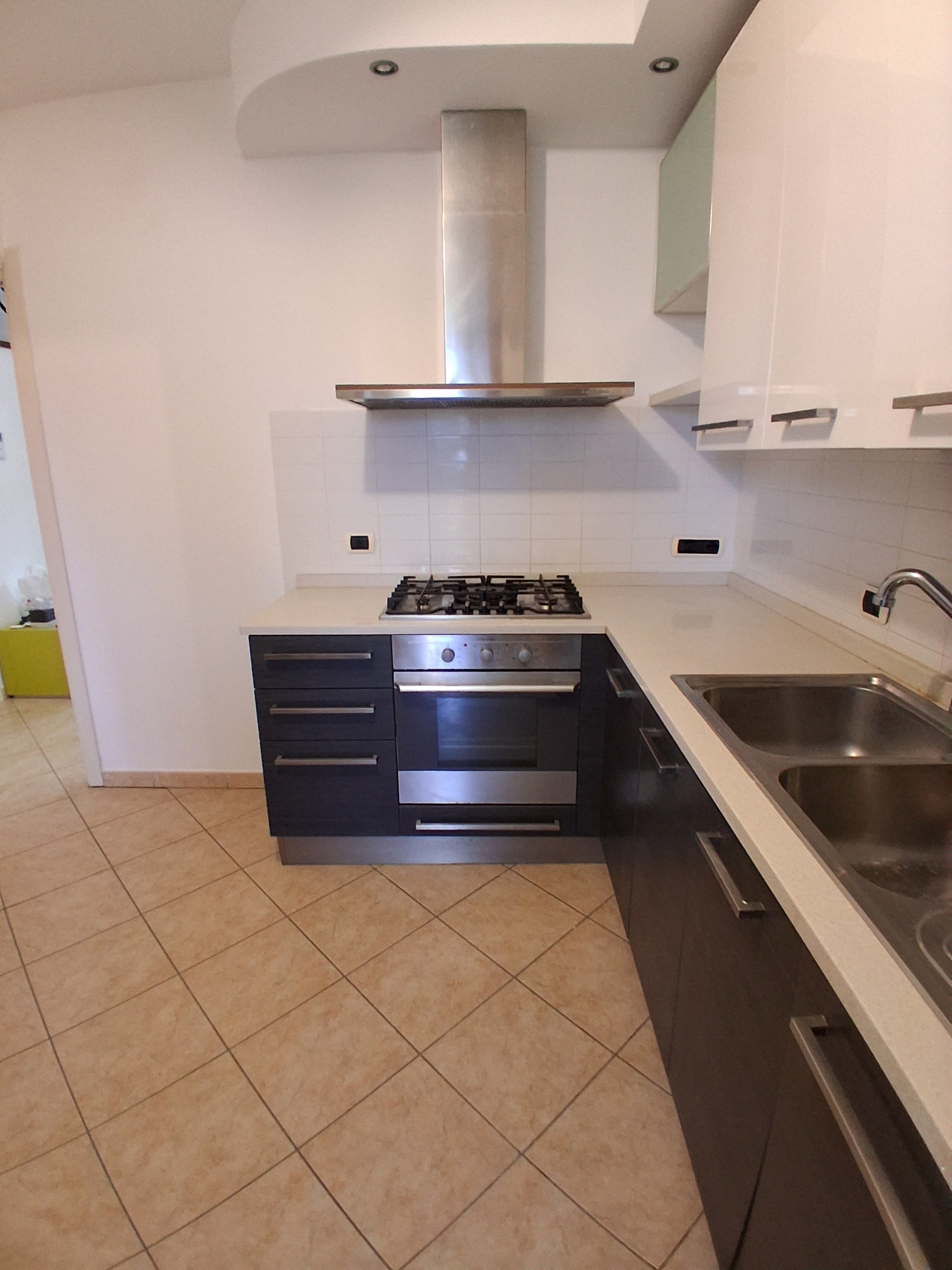 Villetta a schiera in affitto in via ingrillini, Lucca