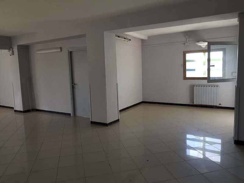 Casa indipendente con giardino in via fratina, Capannori