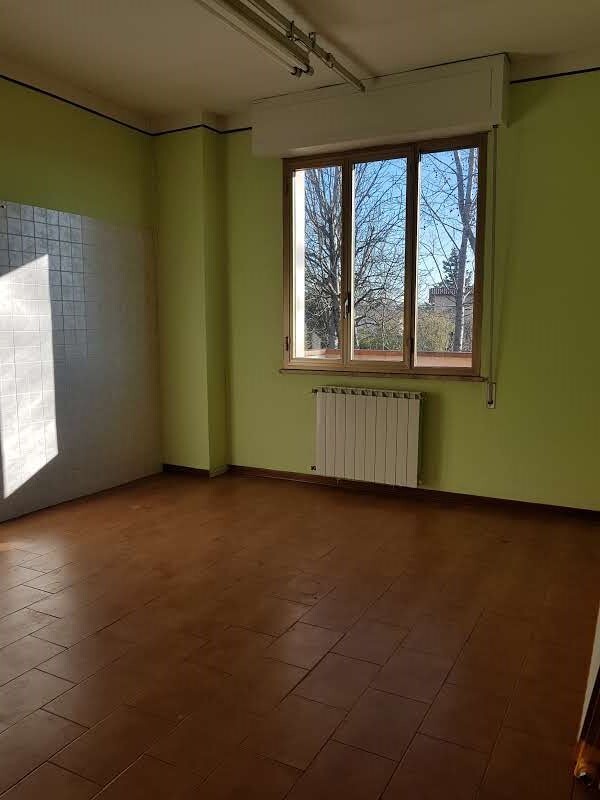 Casa indipendente con giardino in via fratina, Capannori