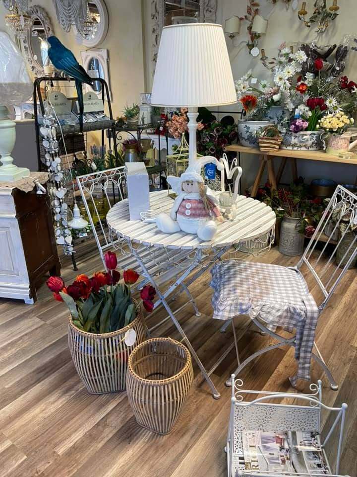 Locale commerciale in affitto in via pesciatina 97b, Capannori