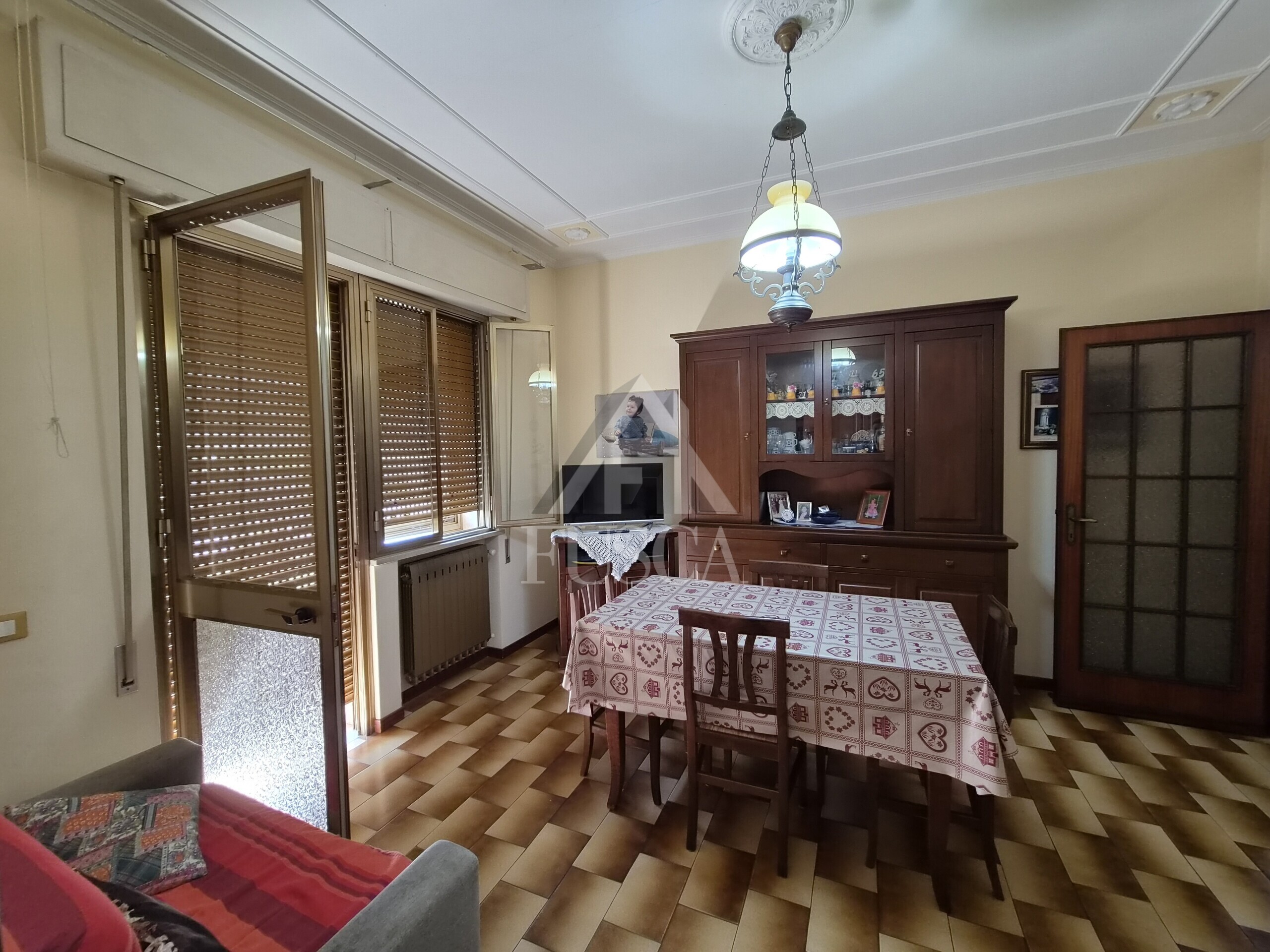 Appartamento con giardino in via sarzanese, Lucca