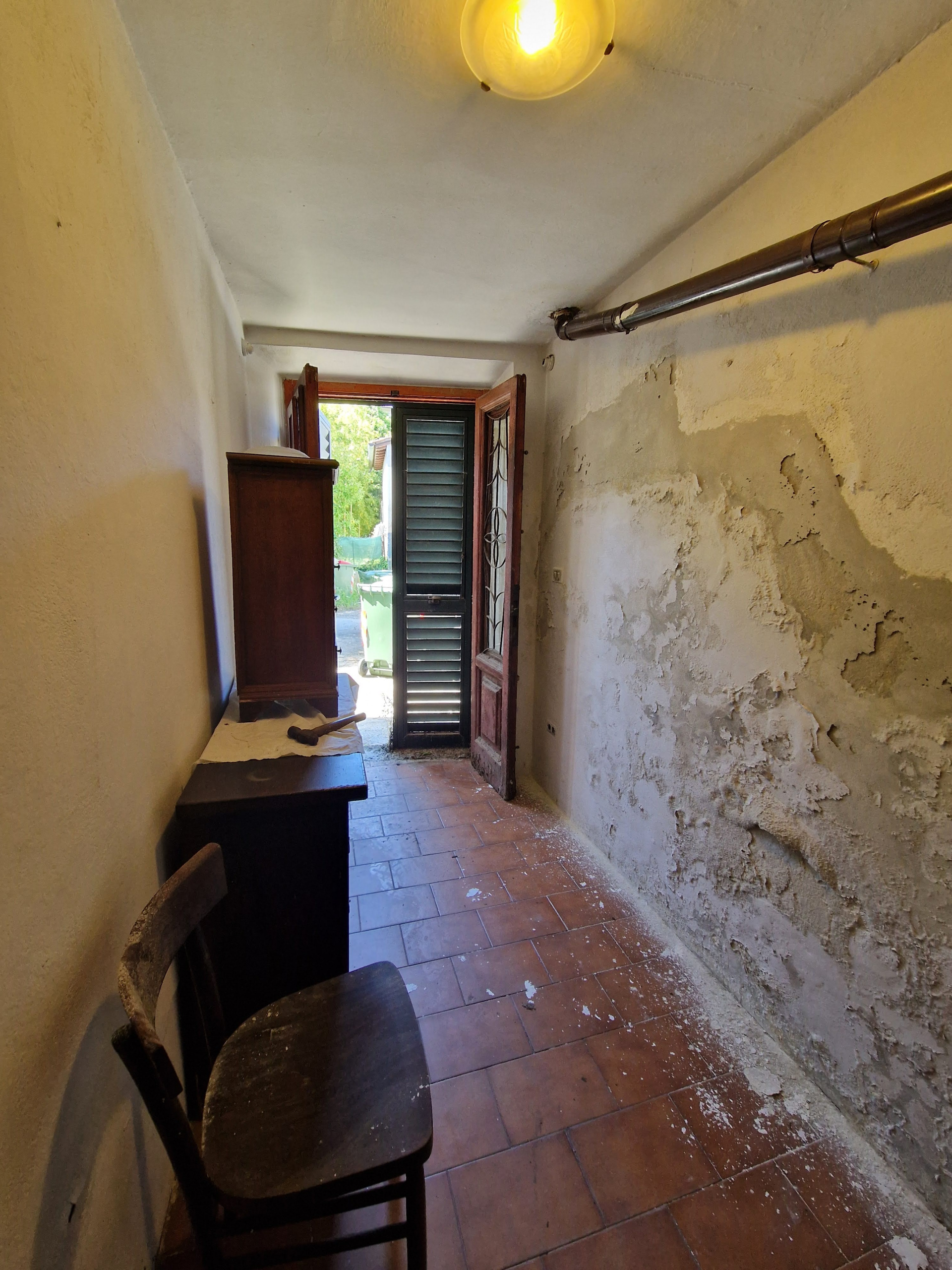 Casa indipendente da ristrutturare in via nicol� paganini, Lucca