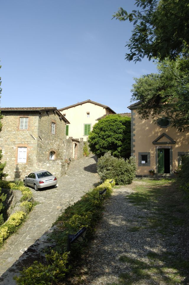 Villa con giardino in via del seminario 252, Lucca