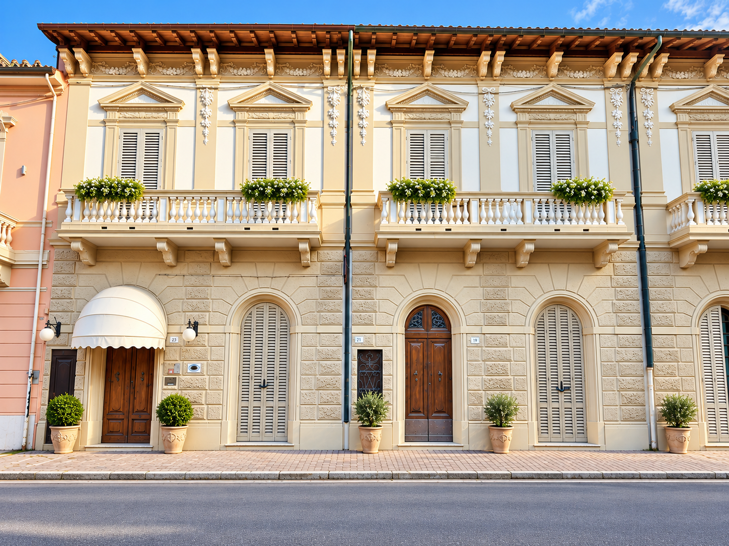 Casa indipendente con giardino in via francesco carrara 21, Viareggio
