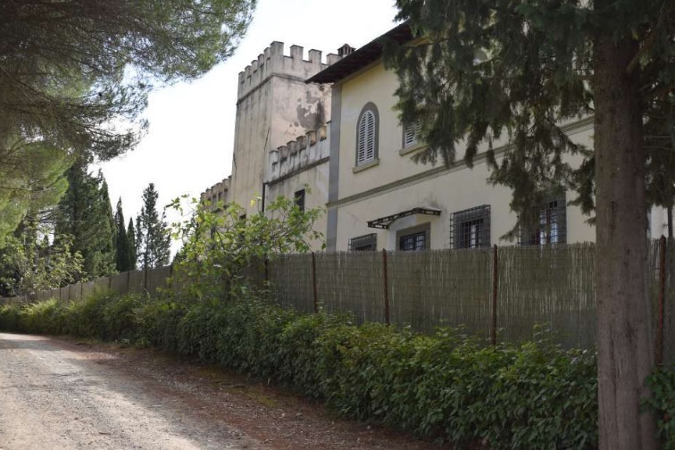 Villa da ristrutturare in via di poneta, Impruneta