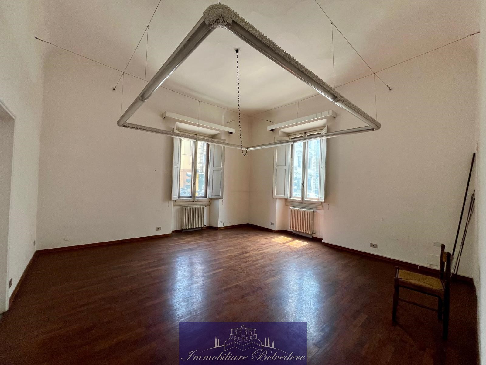 Appartamento con giardino in viale milton, Firenze