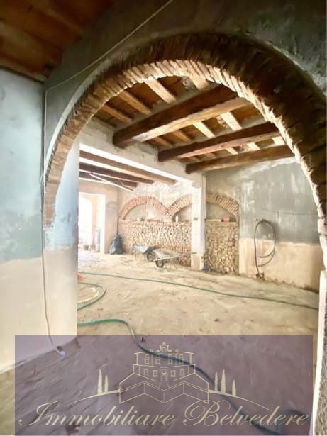 Capannone con giardino in via ponte alle mosse, Firenze