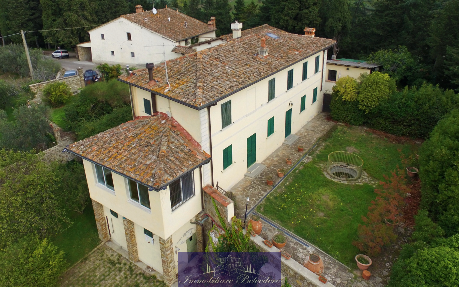 Villa con giardino in via di terzollina 4, Firenze