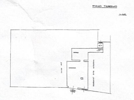 Locale commerciale da ristrutturare in via di ripoli, Firenze