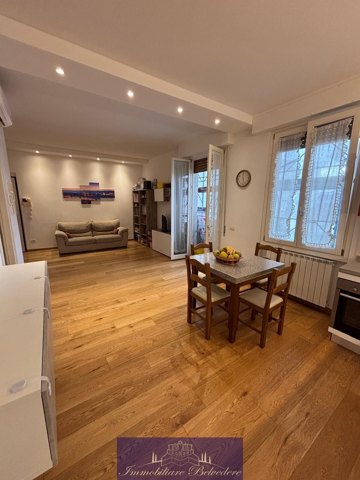 Quadrilocale con box in via degli olivi, Sesto Fiorentino