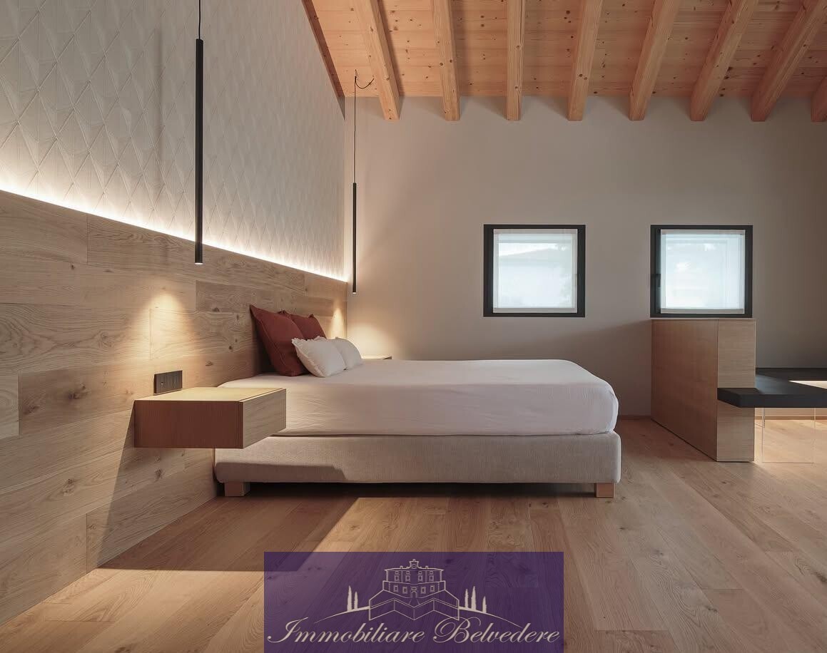 Appartamento con terrazzo in via manni, Firenze